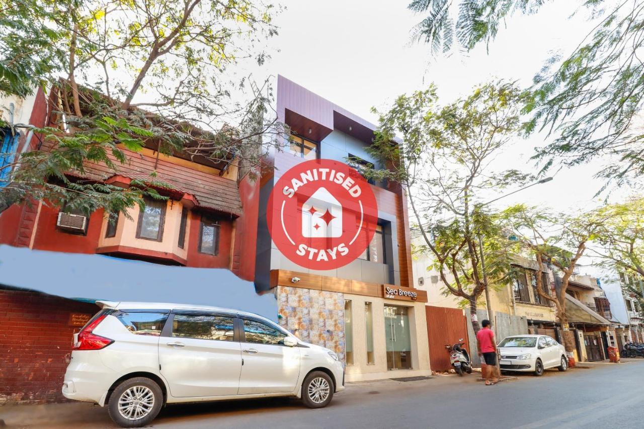 OYO 70475 Hotel Sea Breeze Mumbai  Buitenkant foto